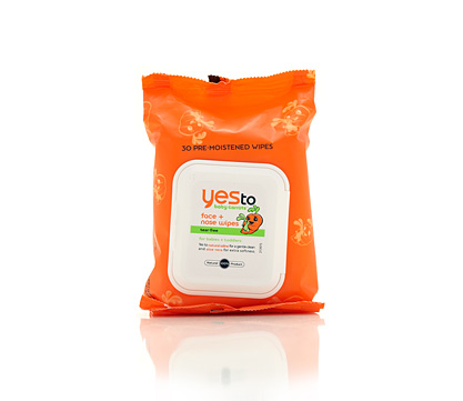 Yes to Baby Carrots Face + Nose Wipes